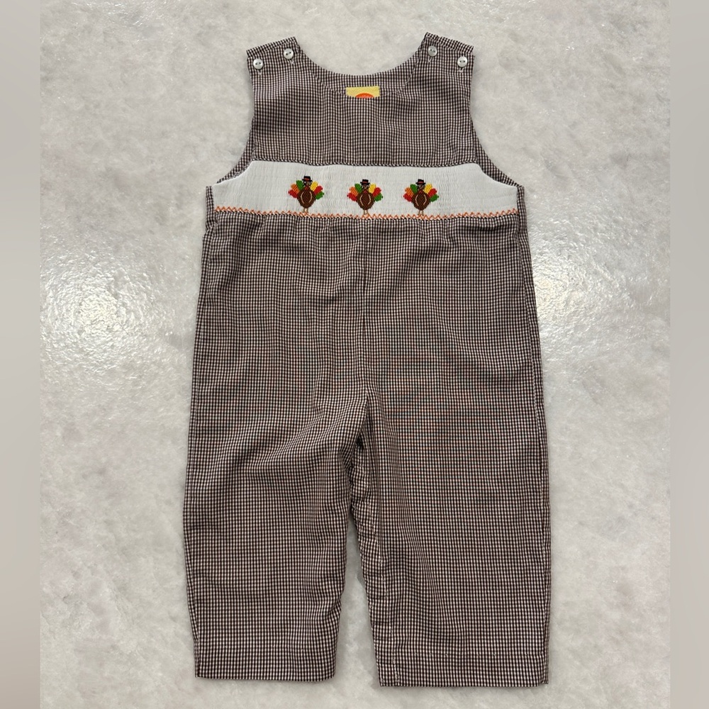 Excellent condition Thanksgiving outfit!!!